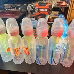 10 Dr Browns bottles and pack of nipples included